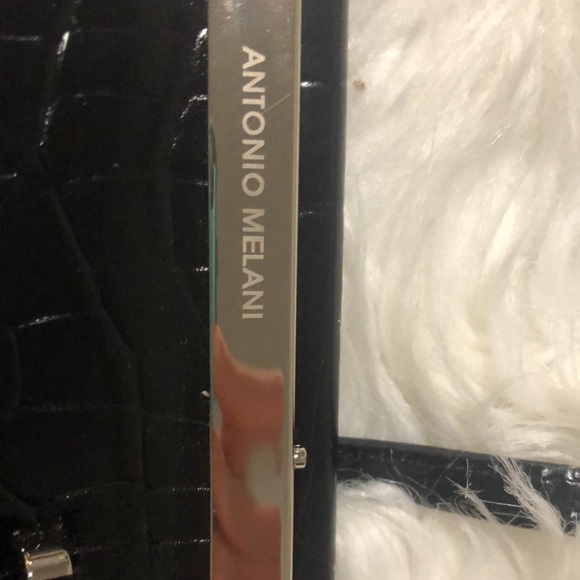 Antonio Melani Black , small purse. New without tags - Picture 8 of 8